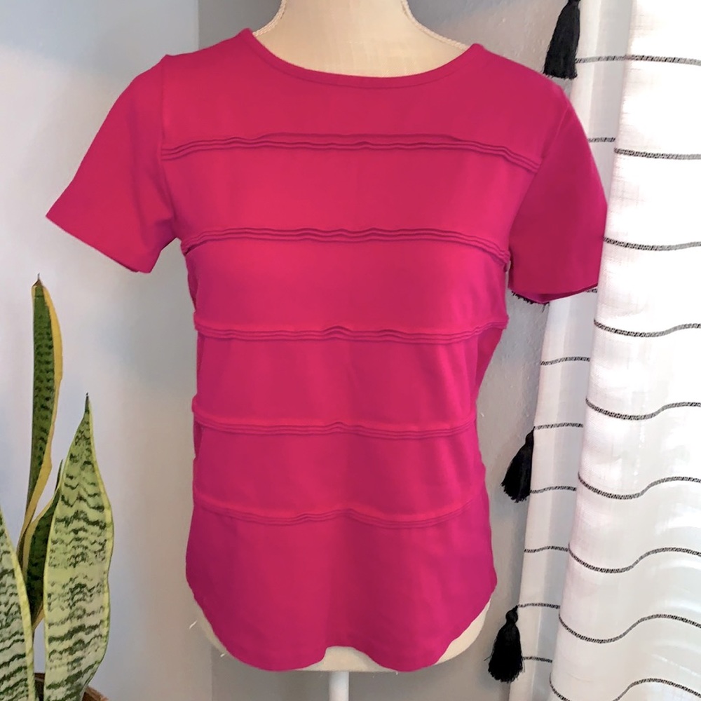 J Crew Warm Magenta Pleated Top/Blouse Size M  Visocse Blend Top with pleats